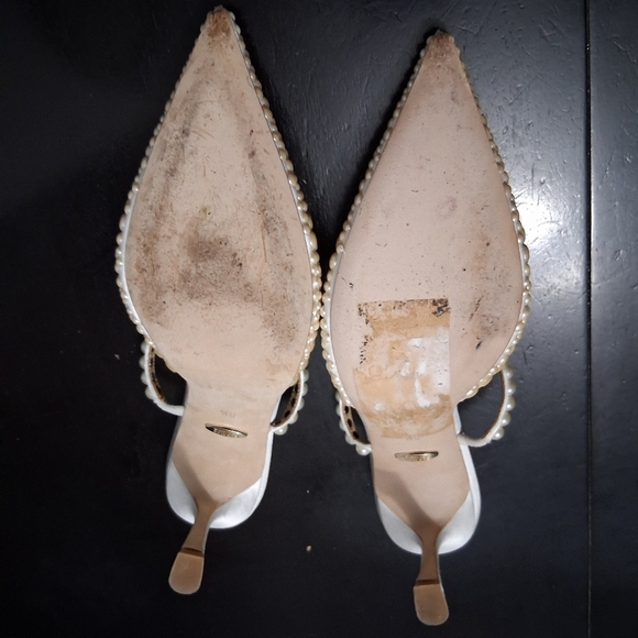 Badgley Mischka White Satin Duchess Pointed Toe Mules/Slip Ons    Size 8.5 - Picture 8 of 10